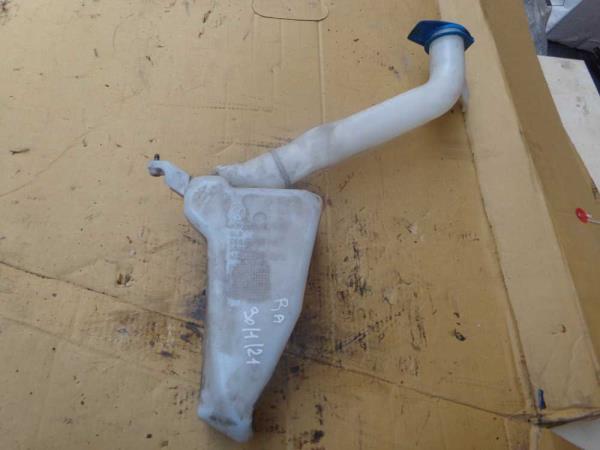 RESERVOIR LAVE GLACE VW POLO 9N/ FOX / SEAT IBIZA 6L/ SKODA FABIA - Vue 1